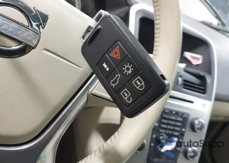 2012 Volvo Xc60 3.2 Premier из США, поврежденный, VIN YV4940DZ3C2263416